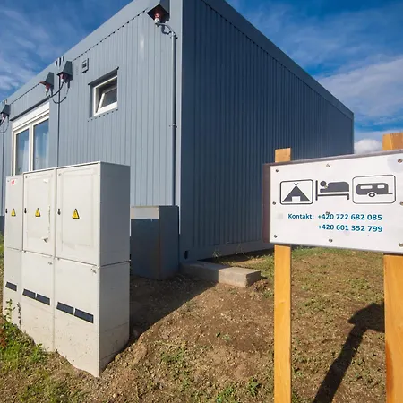 Autokemp U Prehrady Hartvikovice